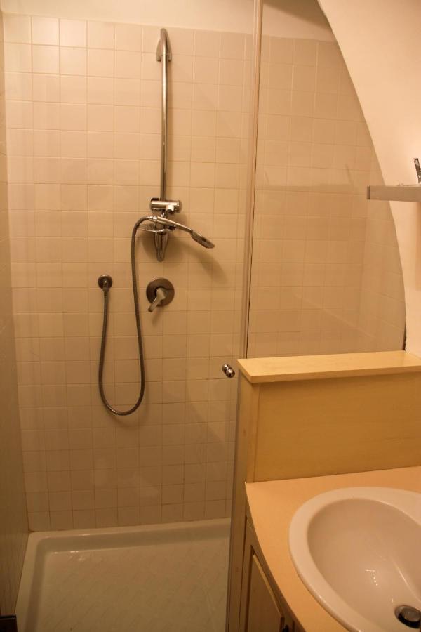 Al Civico 4 Bed & Breakfast Molfetta Ngoại thất bức ảnh